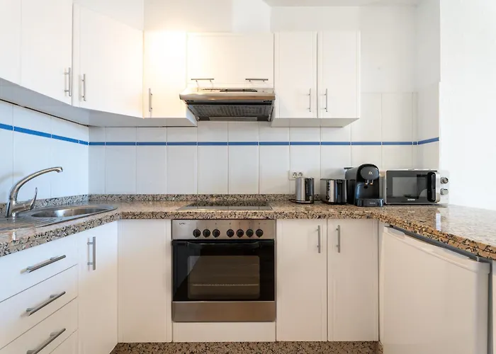 Lejlighed Castle Harbour With Heated Pool Los Cristianos (Tenerife)