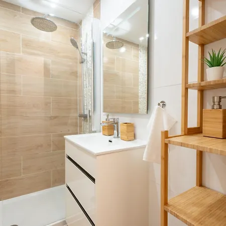 Apartmán Castle Harbour With Heated Pool *
